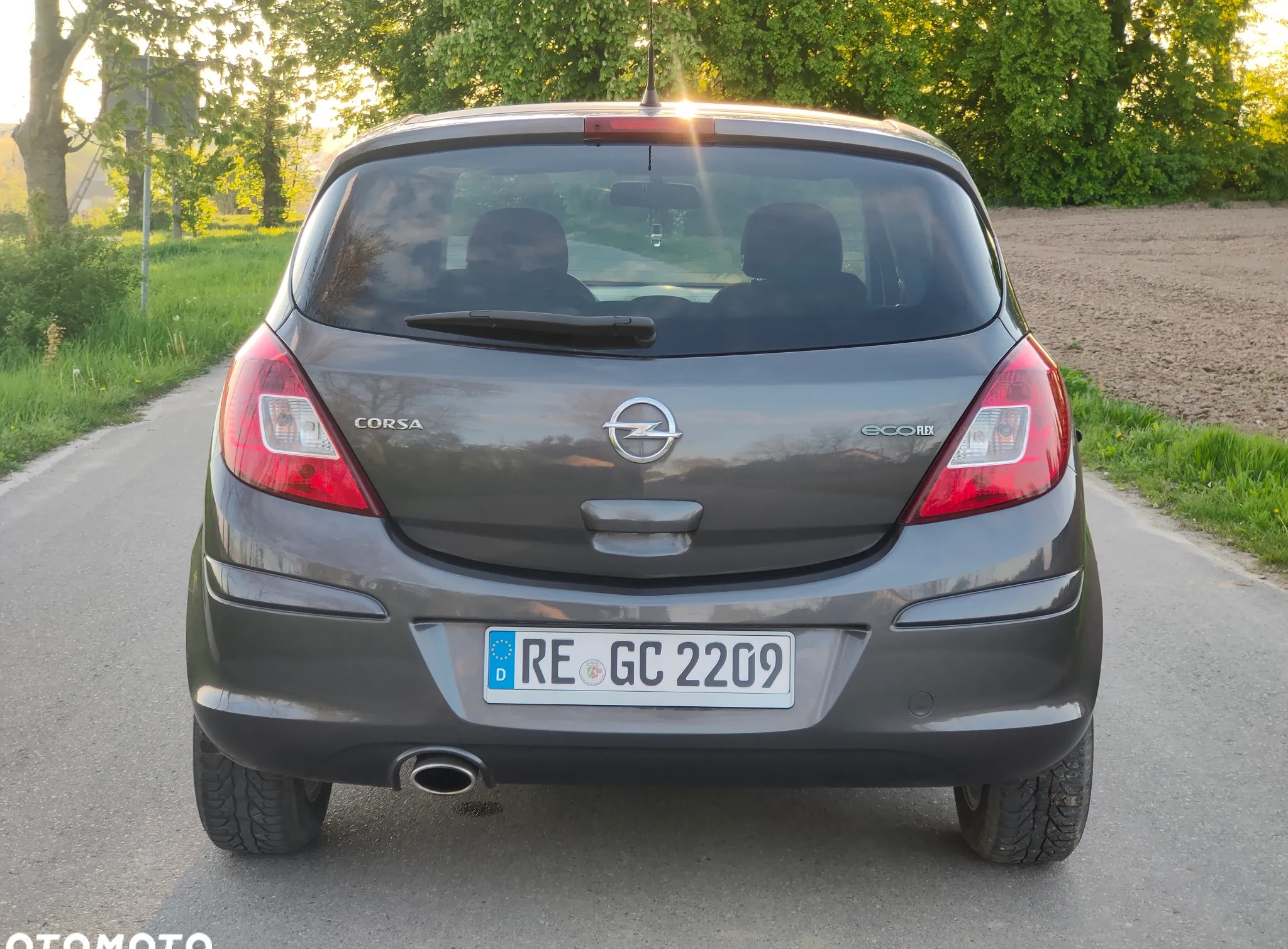 Opel Corsa cena 18400 przebieg: 153450, rok produkcji 2011 z Staszów małe 497